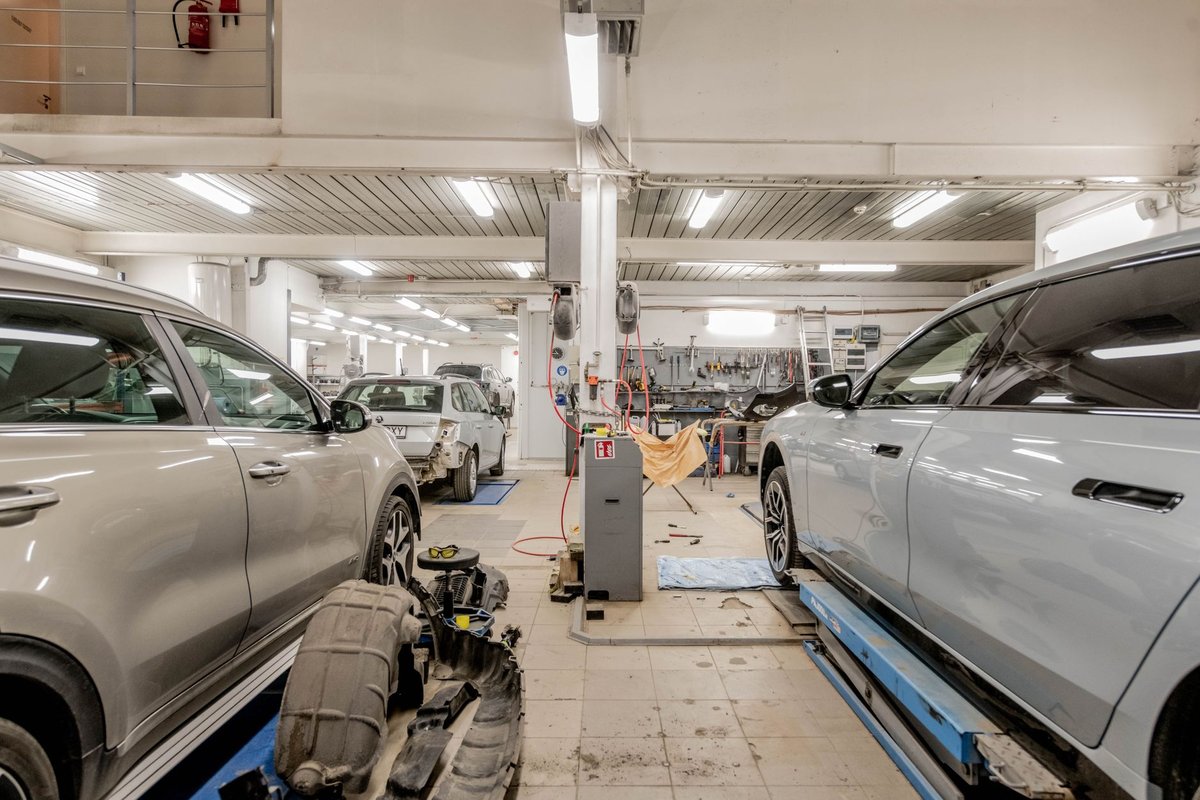 KFZ-Mechaniker in Vorarlberger Autowerkstatt – mehr Kunden durch professionelle Website
